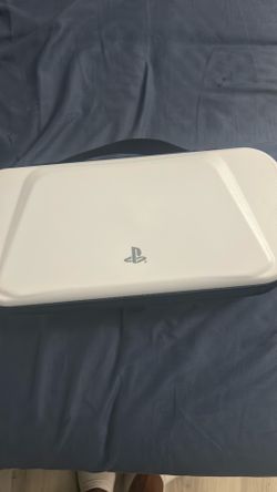 PlayStation portable case