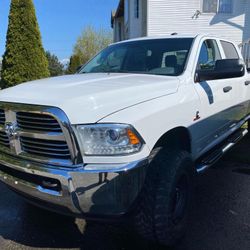 2016 Dodge Ram 3500
Cummins Diesel 