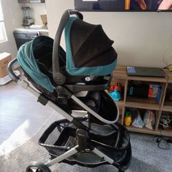 Infant Car Seat With Stroller And Accessories 