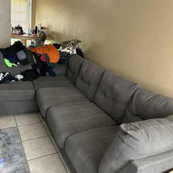 Sectional Couch 