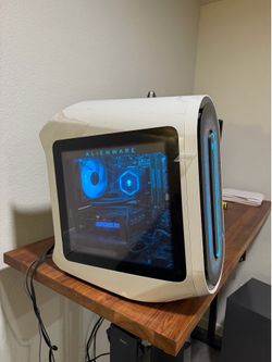 Alienware Aurora R13 Gaming PC - NVIDIA GeForce RTX 3060 Ti