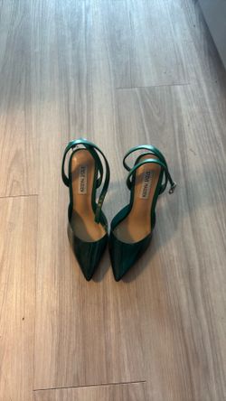 Steve Madden green heels