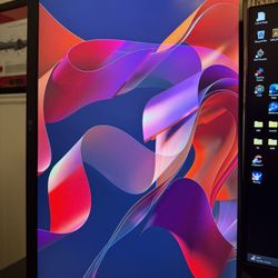  LG UltraGear 27GP83B-B 27" QHD Gaming Monitor – Excellent Condition.