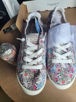 NEW Bob's Shoes Women's 8.5/9