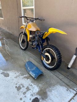 79 Rm 250 dont run barn find $ 400 cash takes it today