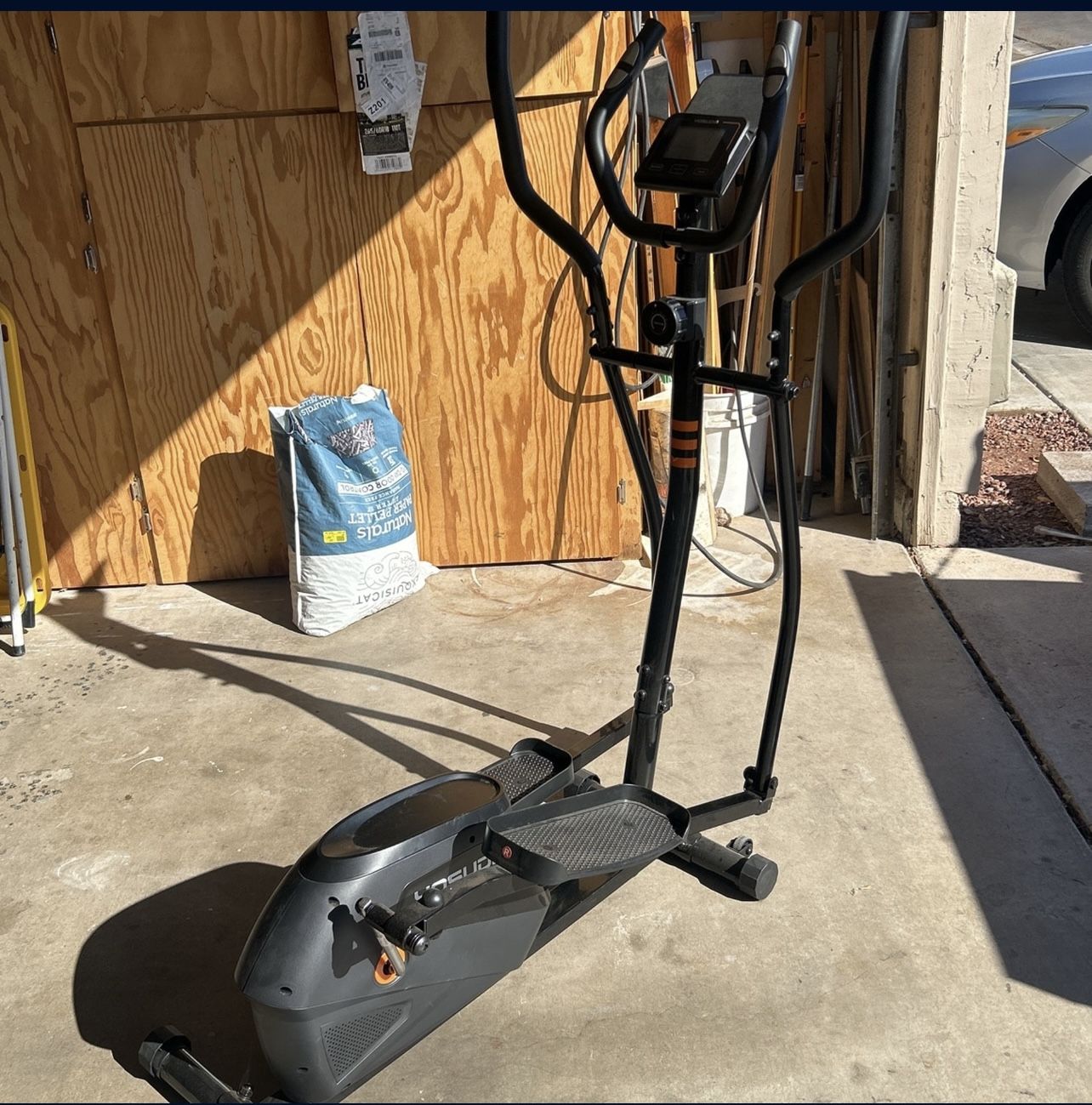 Yosuda Elliptical (model BE-5031)