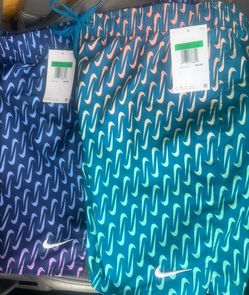 NEW NIKE SWIMMING SHORTS