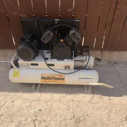 TWIN STACK AIR COMPRESSOR