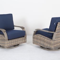 2 Swivel Lounge chairs