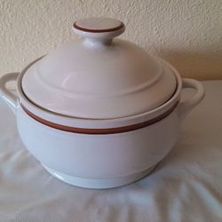 2 Quart Casserole Dish By Deville Capri Collection 
