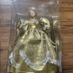 Vintage Lighted Angel Tree Topper – Porcelain Head & Hands, Gold Dress ✨