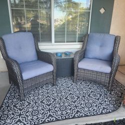 Patio Chairs With Table And Rug