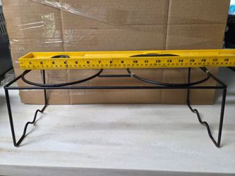 Raised bowl holder