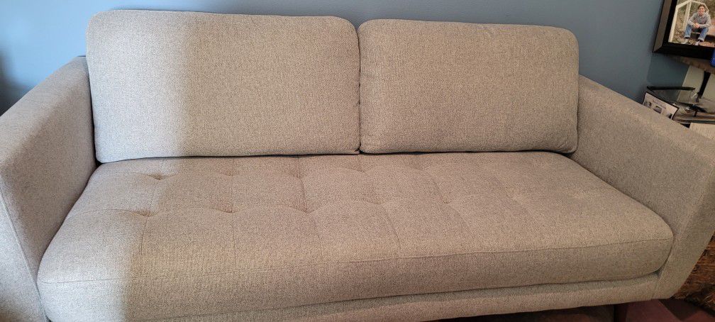 "Like-New Living Spaces Sofa for Sale!