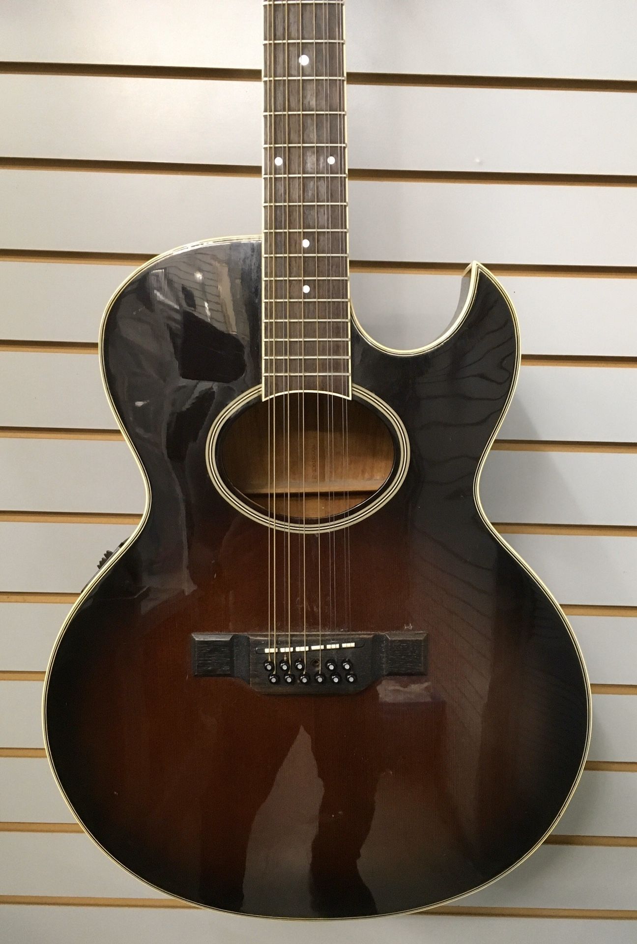 WASHBURN Guitar. for Sale in Los Angeles, CA OfferUp