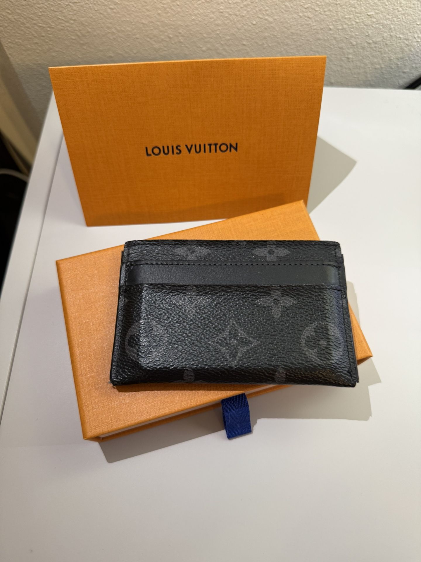 Louis Vuitton Men's Card Holder - Excellent Condition! (Authentic w/ Receipt)