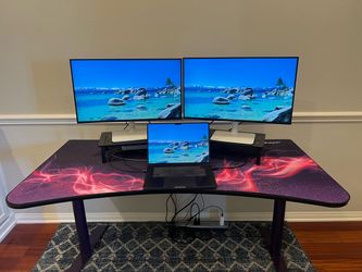 Arozzi Arena Special Edition Gaming Desk – Huge 63” Desk / Full Mousepad