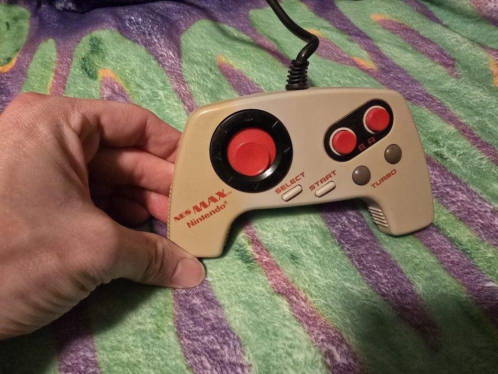 NES Max Turbo Controller