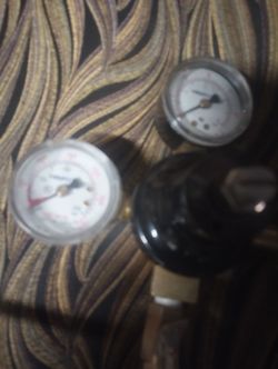 Gages Welding Or Feed
