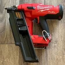 Milwaukee Frame 21 M18 Fuel Nailer