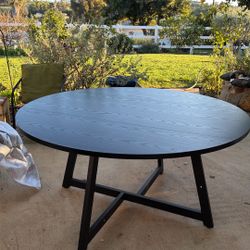 Round Farm Table