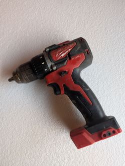 Milwaukee 18 v drill