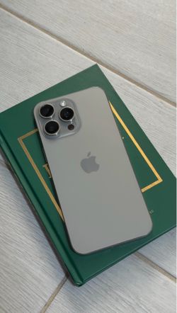 iphone 15 Pro Max 1 TB Silver