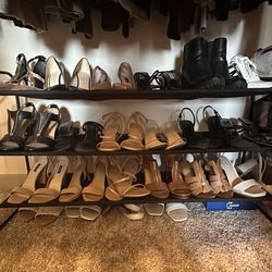 Black shoe rack