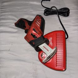 Milwaukee M12 hackzall (brushless Cordless)