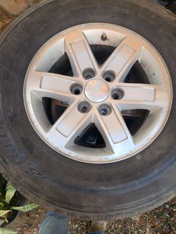 GMC Aluminum Wheel with Tire