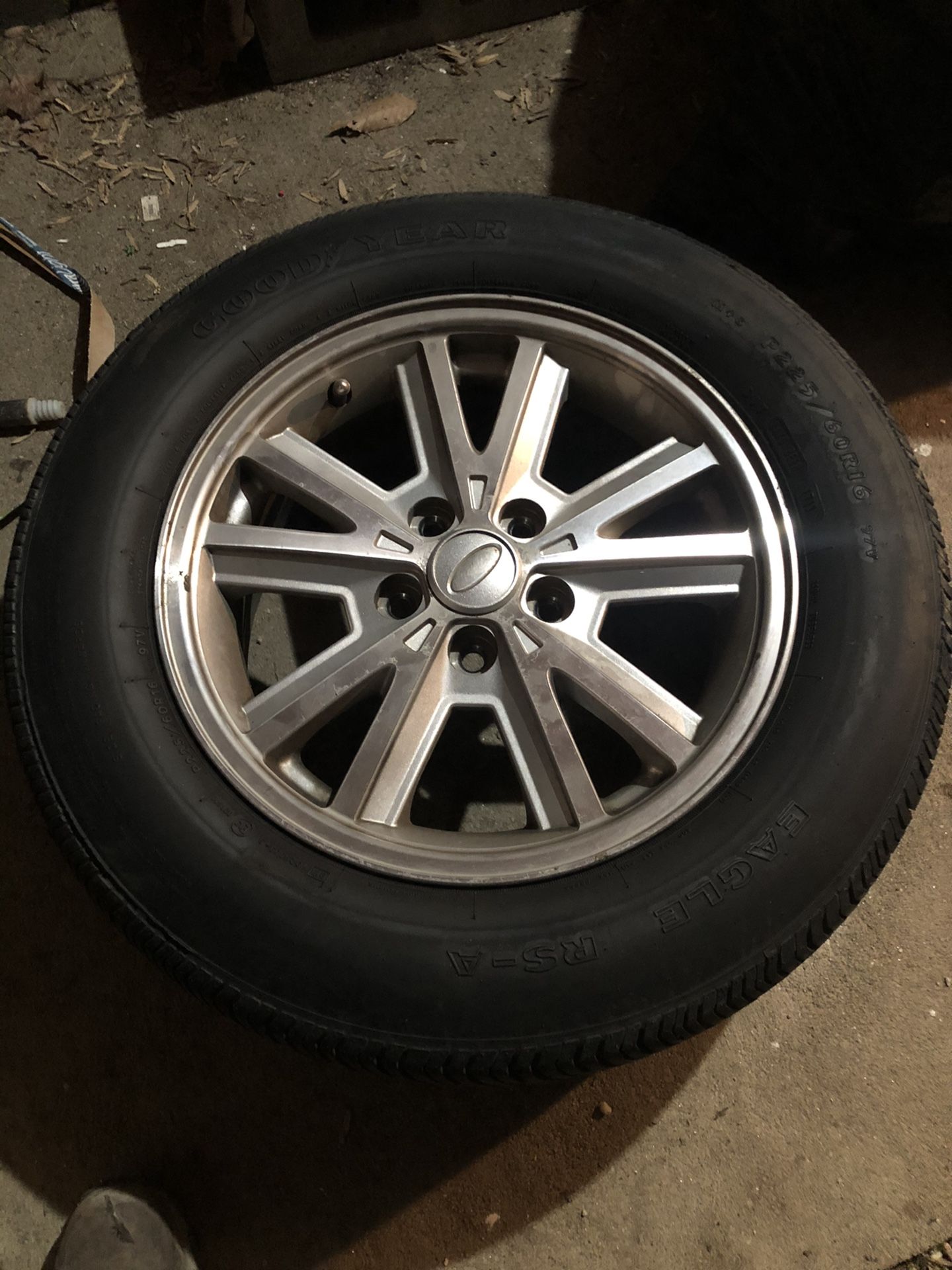 Set 4 Rims 16 Mustang. 5x114 good for Honda and Toyota