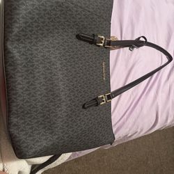 Brand new never wear it. It’s just too big for me.