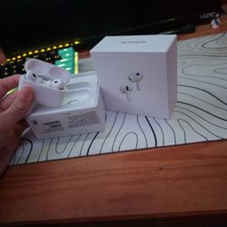 AirPod Pro 2s 