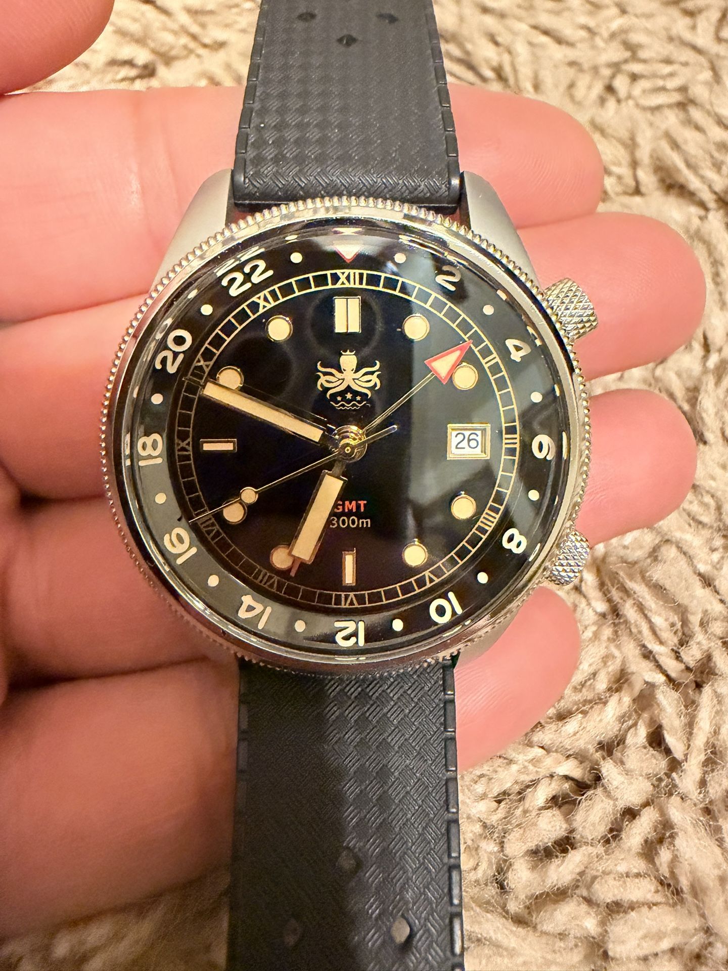 Phoibos eagle ray GMT