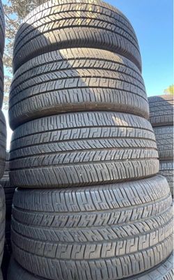 245/55/18 Goodyear set de llantas en buenas condiciones las 4