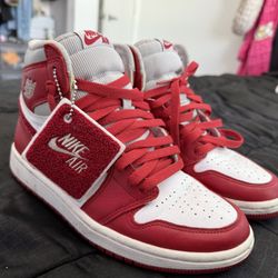 WMNS Air Jordan 1 High OG ‘ Newstalgia Chenille ‘