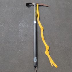 Grivel Mont Blanc Ice Axe Made In Italy - Pamir