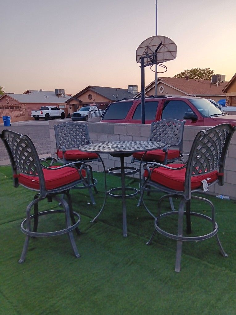 Beautiful Patio Furniture