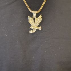 Gold Chain Eagle Pendant 