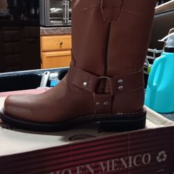 Work Boots ((Botas de Trabajo))