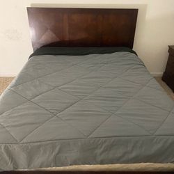 Dark Wood Queen Bedroom Set - Only Bed Frame & Dresser