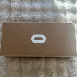 Meat quest 2 ( oculus ) in the box that was bought in.