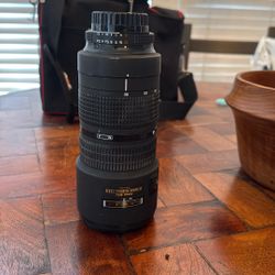Nikon ED 80-200mm 1:28 D 