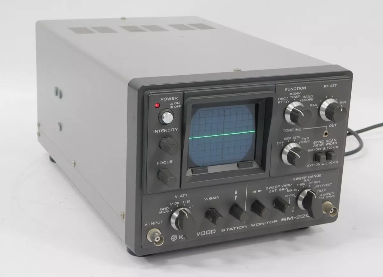Kenwood SM-220 Ham Radio Station Monitor Scope