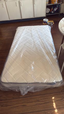 Single matress in plastic one week used