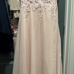Rose Gold Size 4 Dress $40