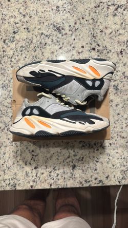 Yeezy Wave Runner 700
