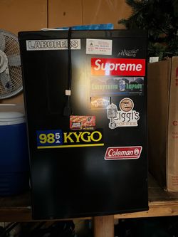 Mini fridge