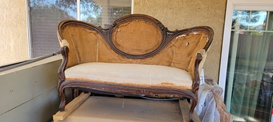 Antique Love Seat  Setee