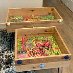 Side Tables With Black Hairpin Legs